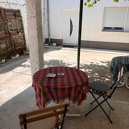 Guest House Kiwi Mostar Exterior photo
