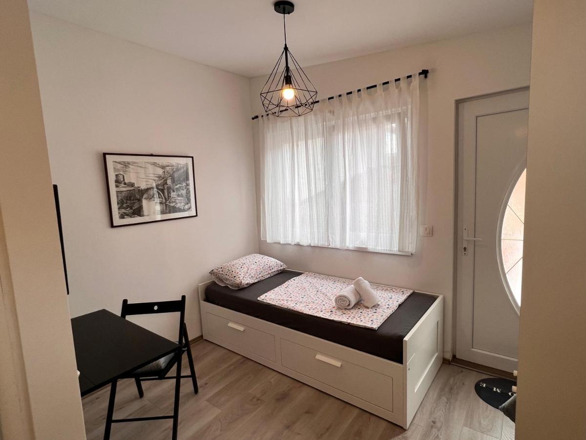 Guest House Kiwi Mostar Exterior photo