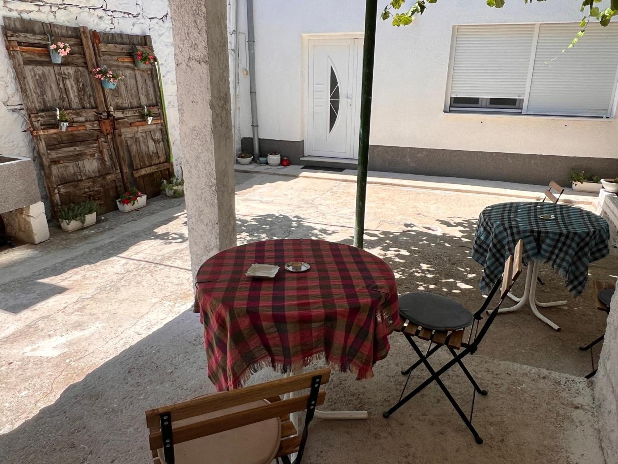 Guest House Kiwi Mostar Exterior photo